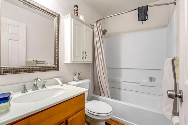 1620 B Street, Fresno, CA 93706