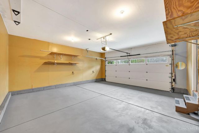 935 Pine Needle Place, Hamilton Twp, OH 45039