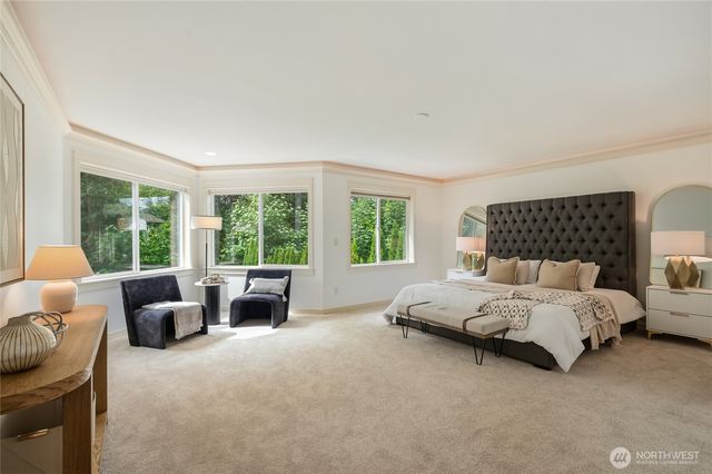 10711 Elliston Way NE, Redmond, WA 98053