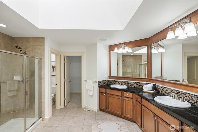 10711 Elliston Way NE, Redmond, WA 98053