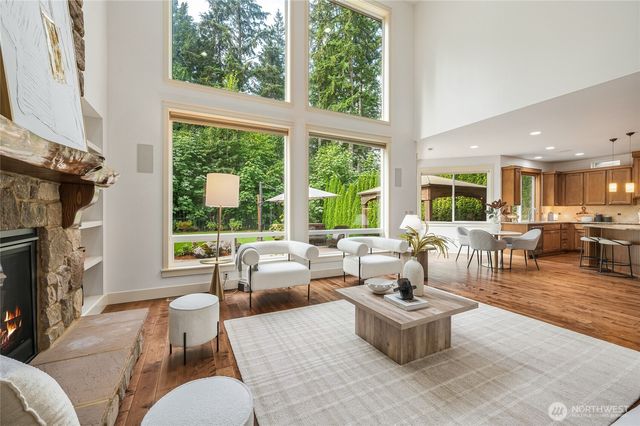 10711 Elliston Way NE, Redmond, WA 98053