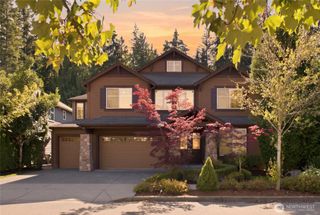 10711 Elliston Way NE, Redmond, WA 98053