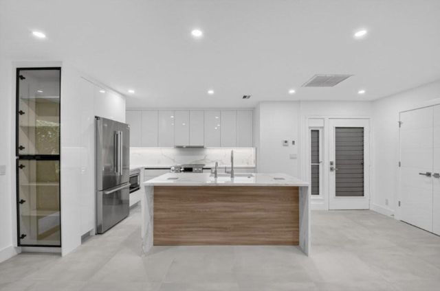 7126 Rain Forest Drive, Boca Raton, FL 33434