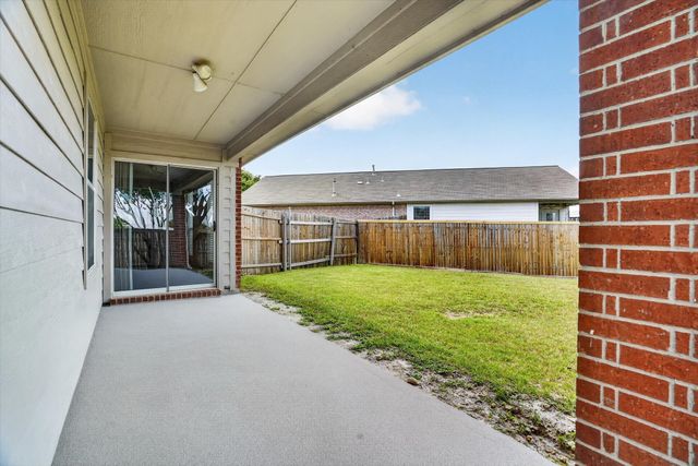 6520 Geneva Lane, Fort Worth, TX 76131