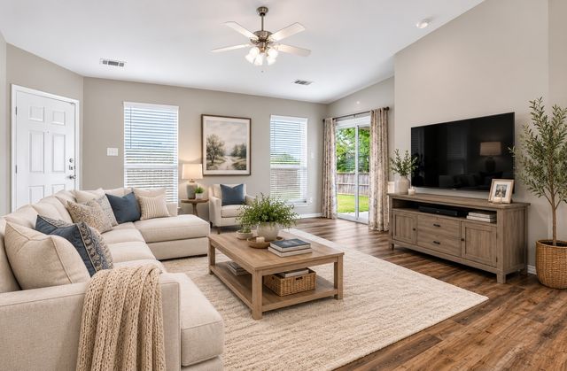 6520 Geneva Lane, Fort Worth, TX 76131