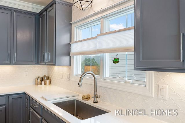 930 W Savidge Street 20, Spring Lake, MI 49456