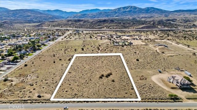 0 e AVE T8, Palmdale, CA 93552