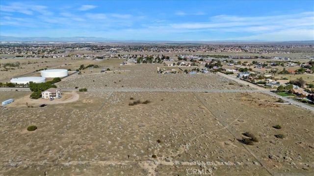 0 e AVE T8, Palmdale, CA 93552
