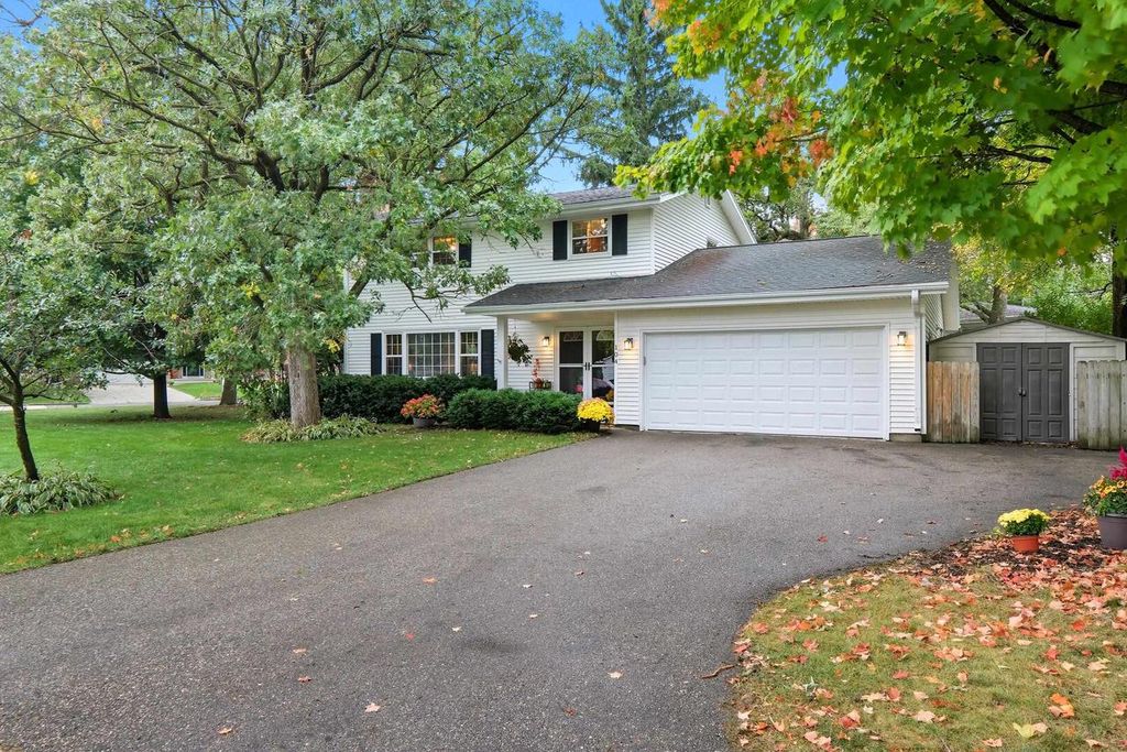 104 Waldorf Court, Sun Prairie, WI 53590