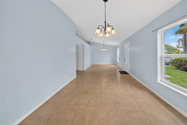 2492 SE Burton Street, Port St Lucie, FL 34952