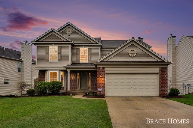 2511 Black Horse Drive, Grand Rapids, MI 49505