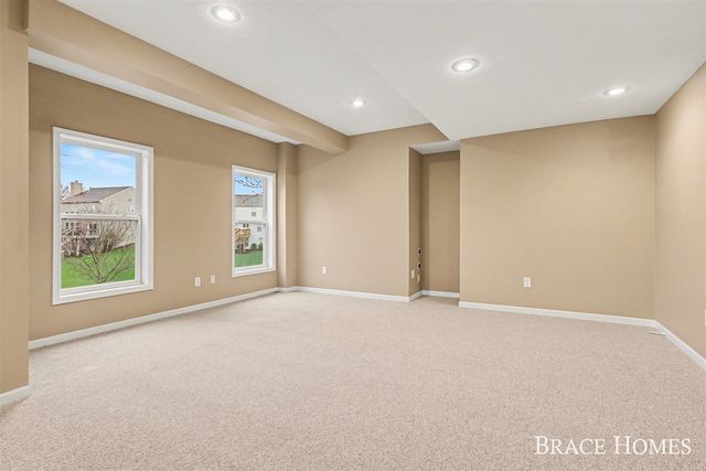 2511 Black Horse Drive, Grand Rapids, MI 49505