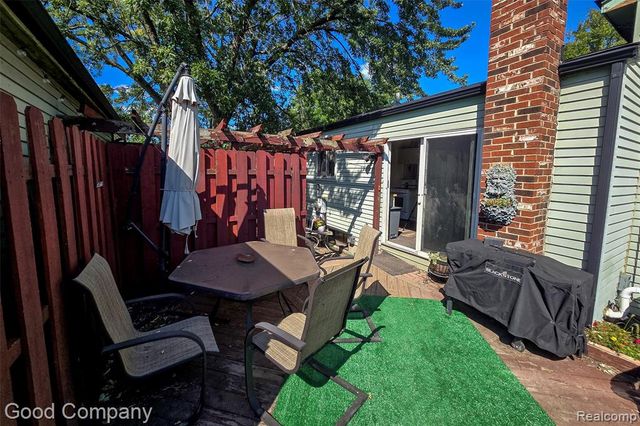 5118 Fredrick Drive, Sterling Heights, MI 48310