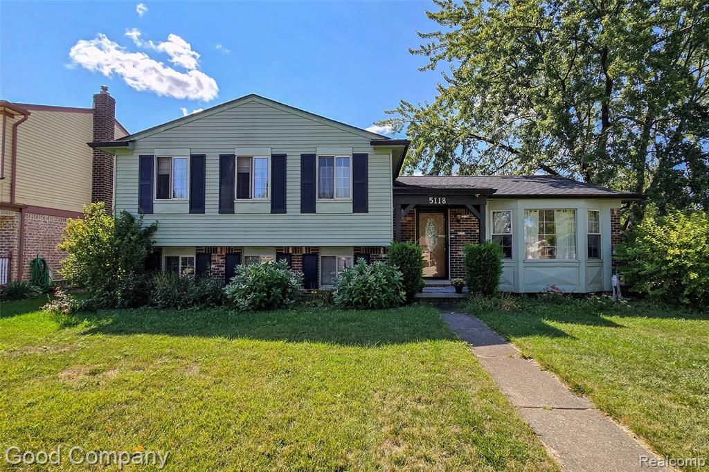 5118 Fredrick Drive, Sterling Heights, MI 48310