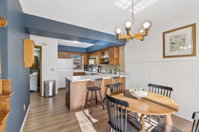 434 E 11th Street J, New Richmond, WI 54017