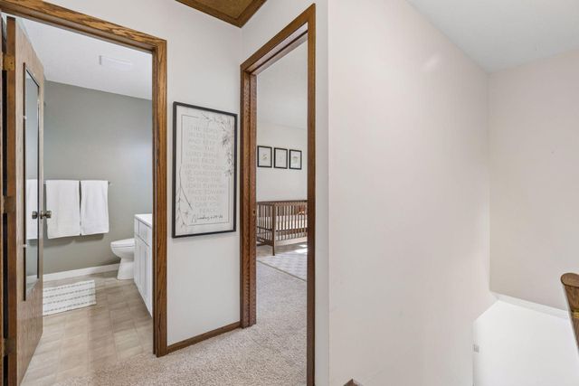 434 E 11th Street J, New Richmond, WI 54017