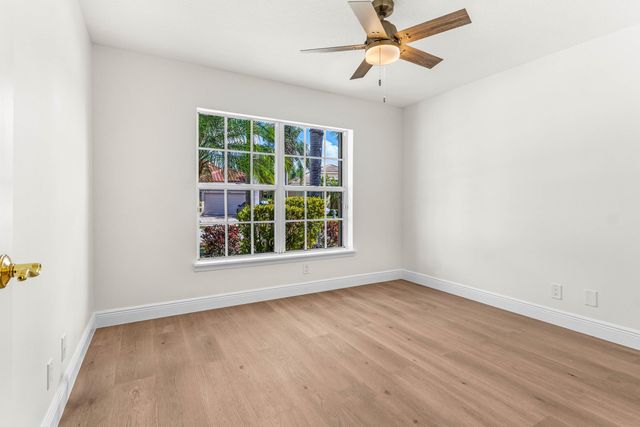 8584 San Andros, West Palm Beach, FL 33411