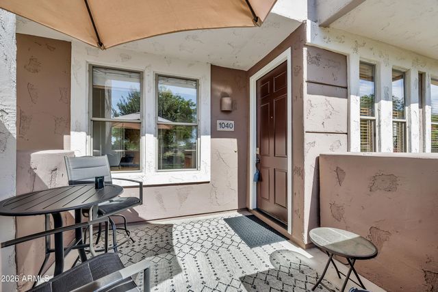 15221 N CLUBGATE Drive 1040, Scottsdale, AZ 85254