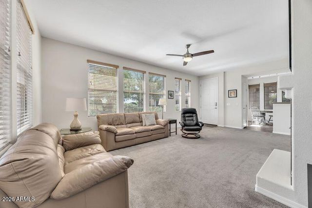 15221 N CLUBGATE Drive 1040, Scottsdale, AZ 85254