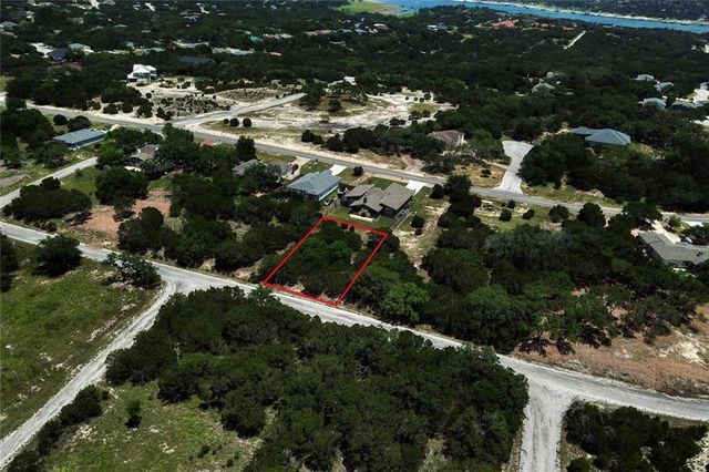 2211 Thurber LN, Lago Vista, TX 78645