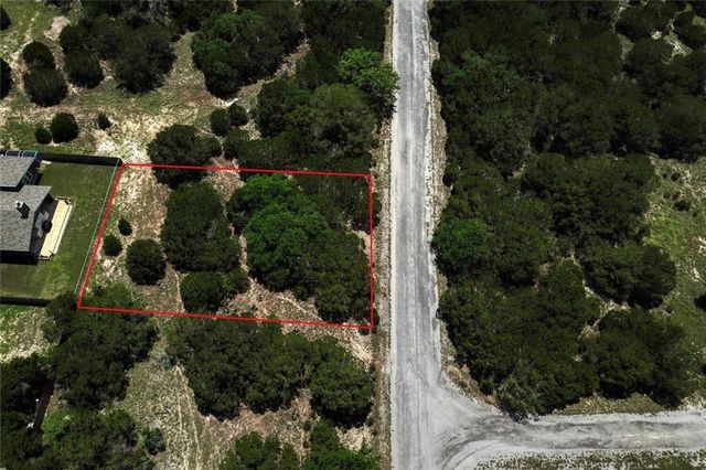 2211 Thurber LN, Lago Vista, TX 78645