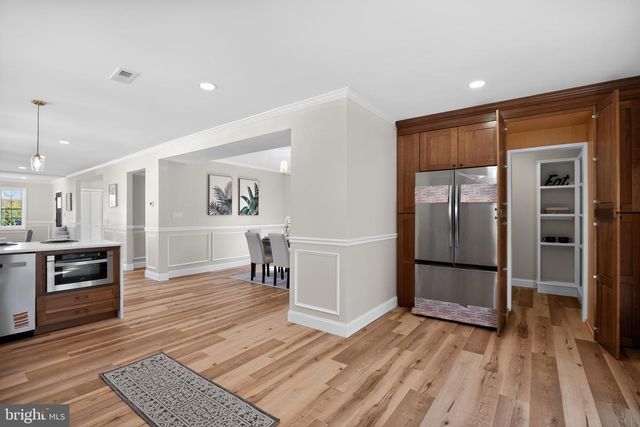 214 STATE ST, Cherry Hill, NJ 08002