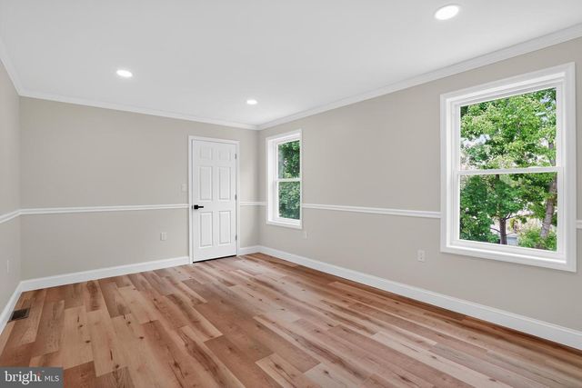 214 STATE ST, Cherry Hill, NJ 08002