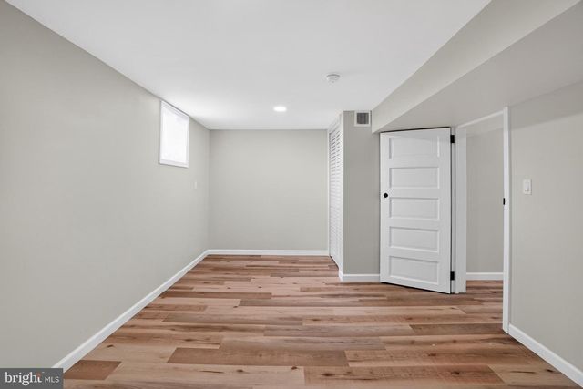 214 STATE ST, Cherry Hill, NJ 08002