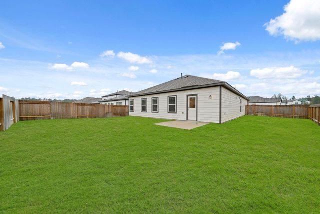 17223 White Peace Drive, Waller, TX 77484