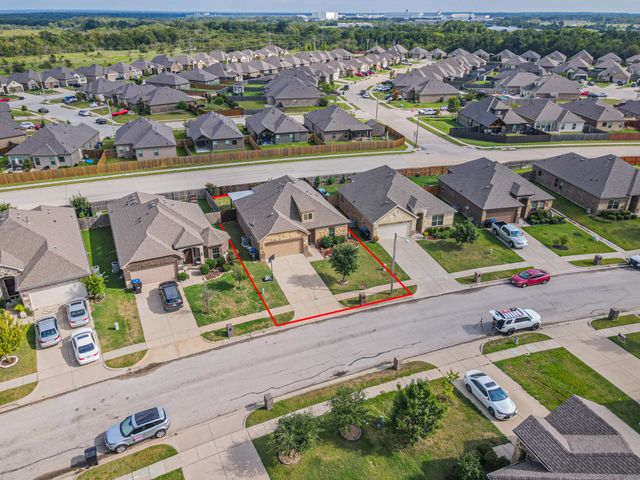 627 Redwood Drive, Greenville, TX 75402