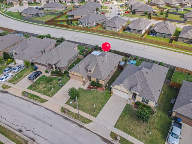 627 Redwood Drive, Greenville, TX 75402