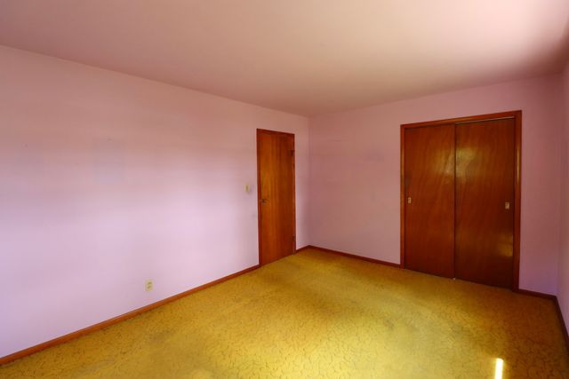 8343 W Pahs Road, Michigan City, IN 46360