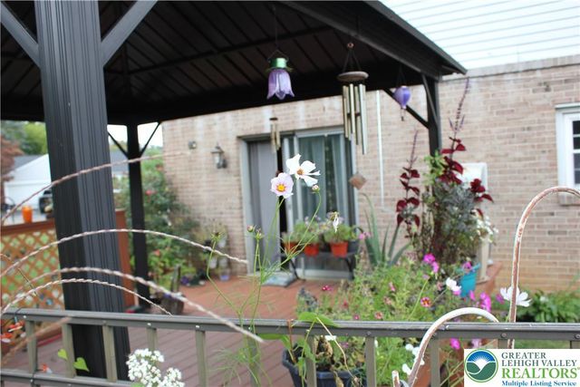 2104 Pinehurst Road, Bethlehem City, PA 18018
