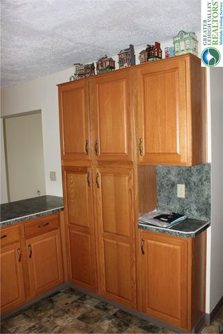 2104 Pinehurst Road, Bethlehem City, PA 18018