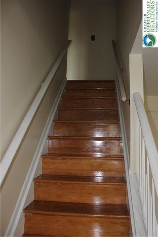 2104 Pinehurst Road, Bethlehem City, PA 18018