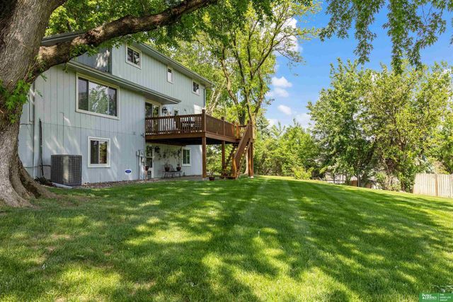 1811 S 167th Avenue Circle, Omaha, NE 68130
