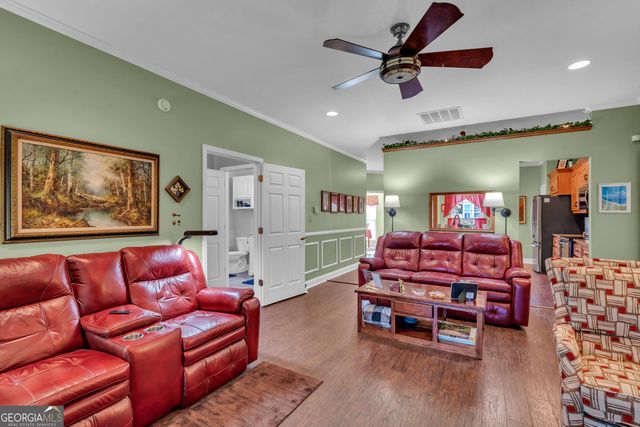 372 Spyglass Hill Drive, Perry, GA 31069