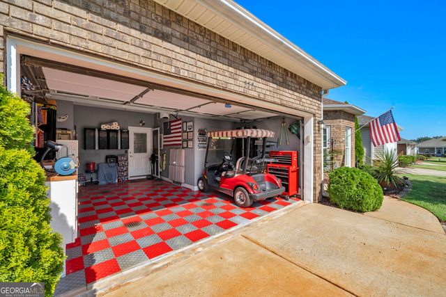 372 Spyglass Hill Drive, Perry, GA 31069