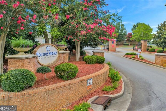 372 Spyglass Hill Drive, Perry, GA 31069