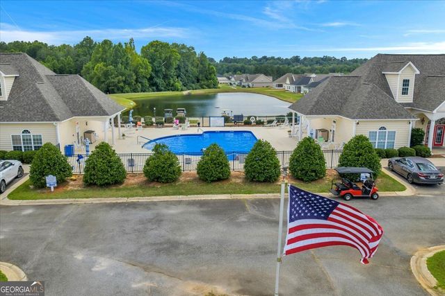 372 Spyglass Hill Drive, Perry, GA 31069