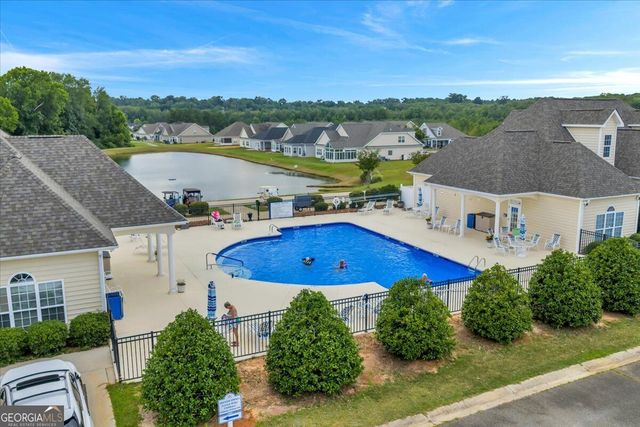 372 Spyglass Hill Drive, Perry, GA 31069