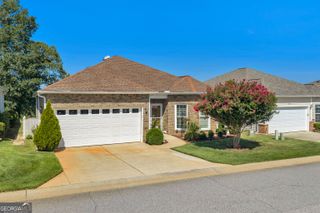 372 Spyglass Hill Drive, Perry, GA 31069