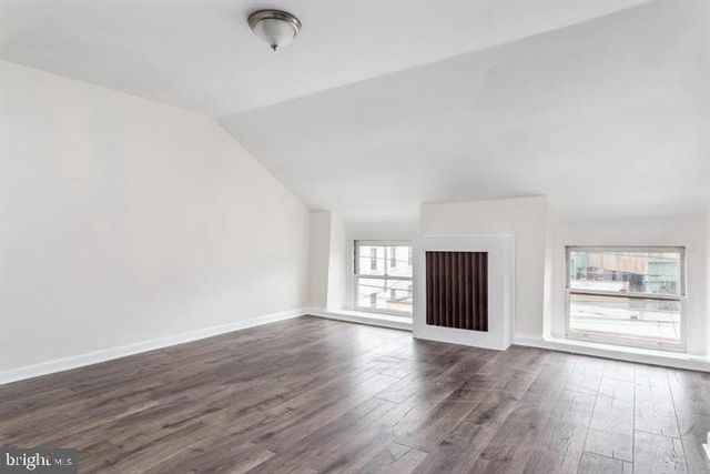 120 GRAPE ST, Philadelphia, PA 19127