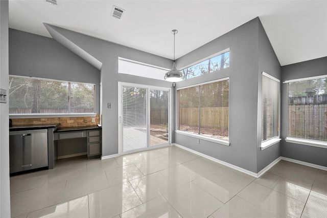 83 N Rushwing Circle, The Woodlands, TX 77381