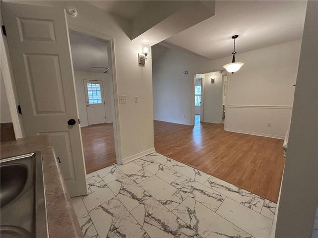 6352 Burnham Wood Place, Mobile, AL 36608