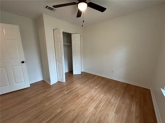 6352 Burnham Wood Place, Mobile, AL 36608