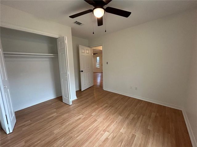 6352 Burnham Wood Place, Mobile, AL 36608