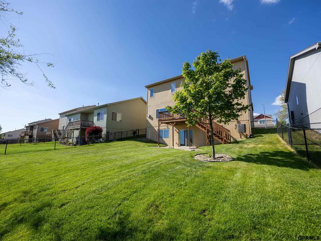 4511 Waterford Avenue, Bellevue, NE 68133