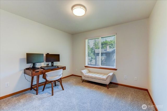 907 196th Place SW, Lynnwood, WA 98036