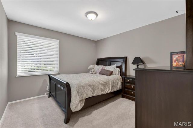 10720 Forest Path Drive, Sunset Hills, MO 63128
